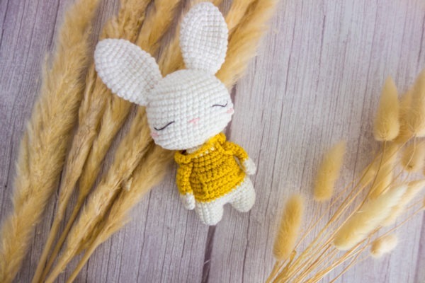 Kit Crochet- La Poupée Lapin "Little Sweet"