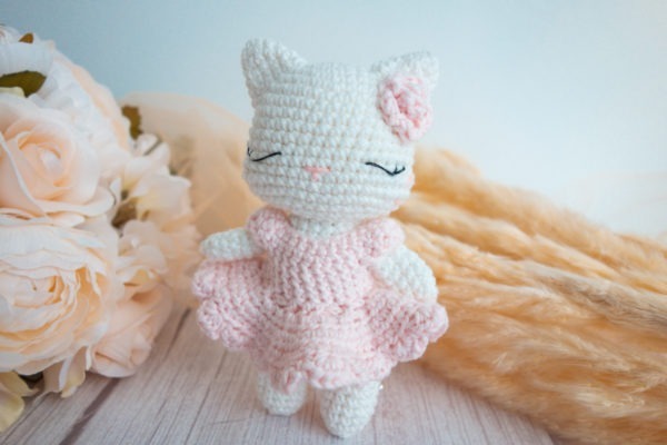 Kit Crochet- La Poupée Chat "Little Mia"
