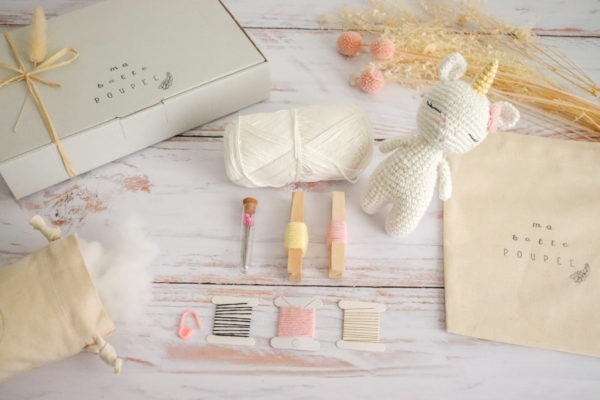 Kit Crochet- La poupée Licorne "Little Haru"