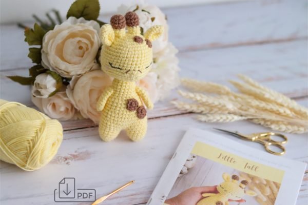 Patron Crochet - La poupée Girafe "Little Tall"
