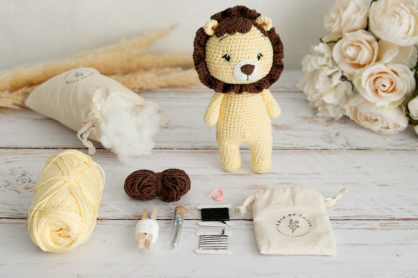 Kit Crochet- Lion Louis XIV