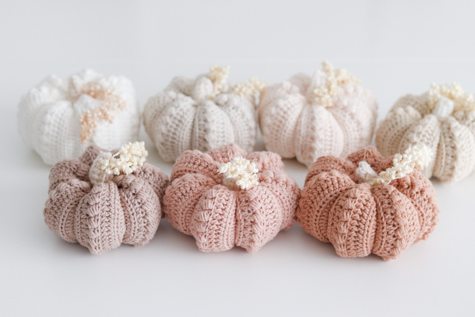 MATERIEL NECESSAIRE AU CROCHET - Crochet Pink Pumpkin