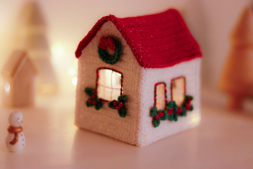 Maison de noël - patron crochet gratuit