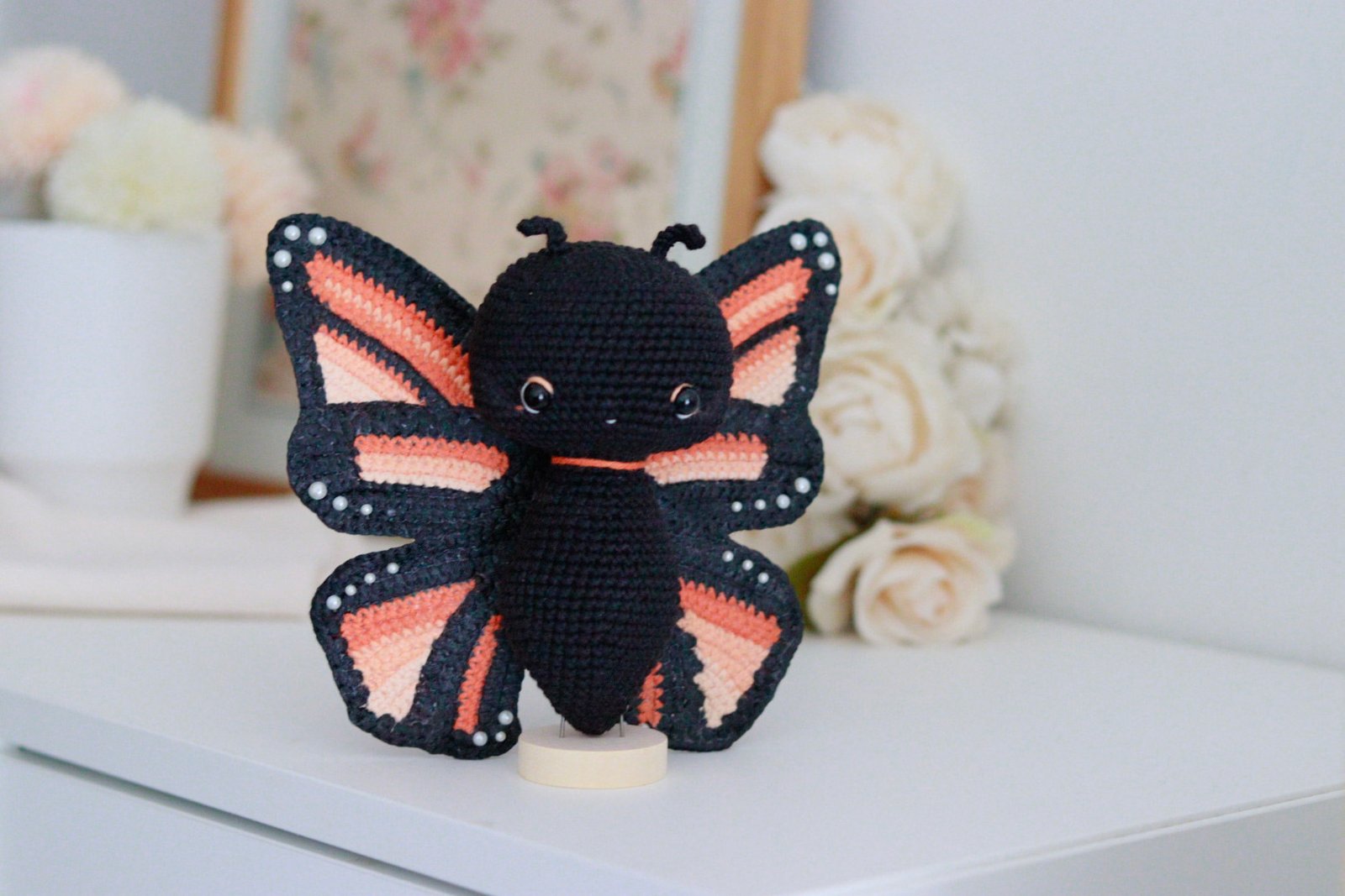 Kit crochet papillon ailes bleu et monarque amigurumi
