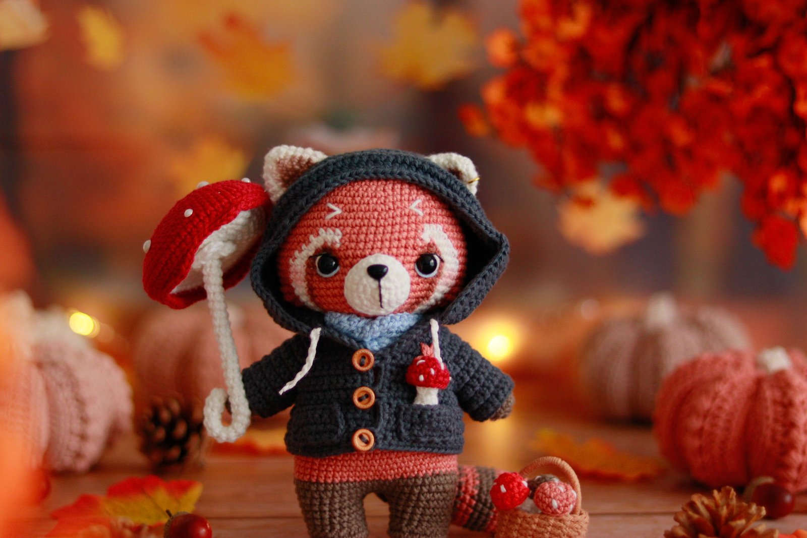 Kit crochet Robin le panda roux avec parapluie amanite et panier de champignons